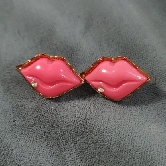 Earring - Picture 2 of 2